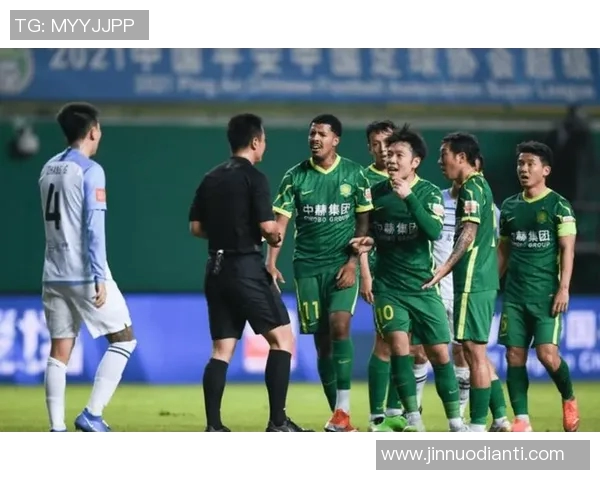 深圳排球队以72分领跑挑战赛积分榜展现强劲实力